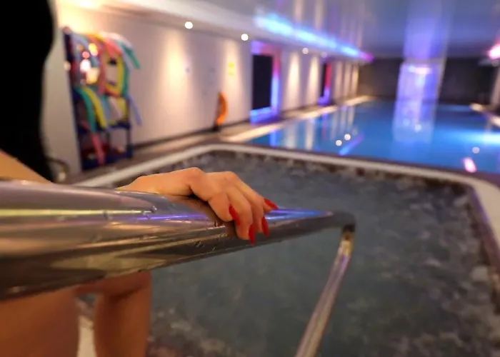 Continental , HeathrowAirport Hotel